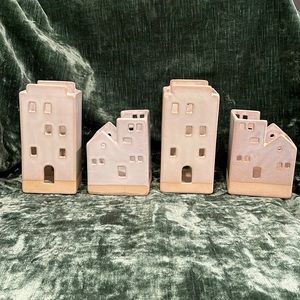 City scape figurines/planters